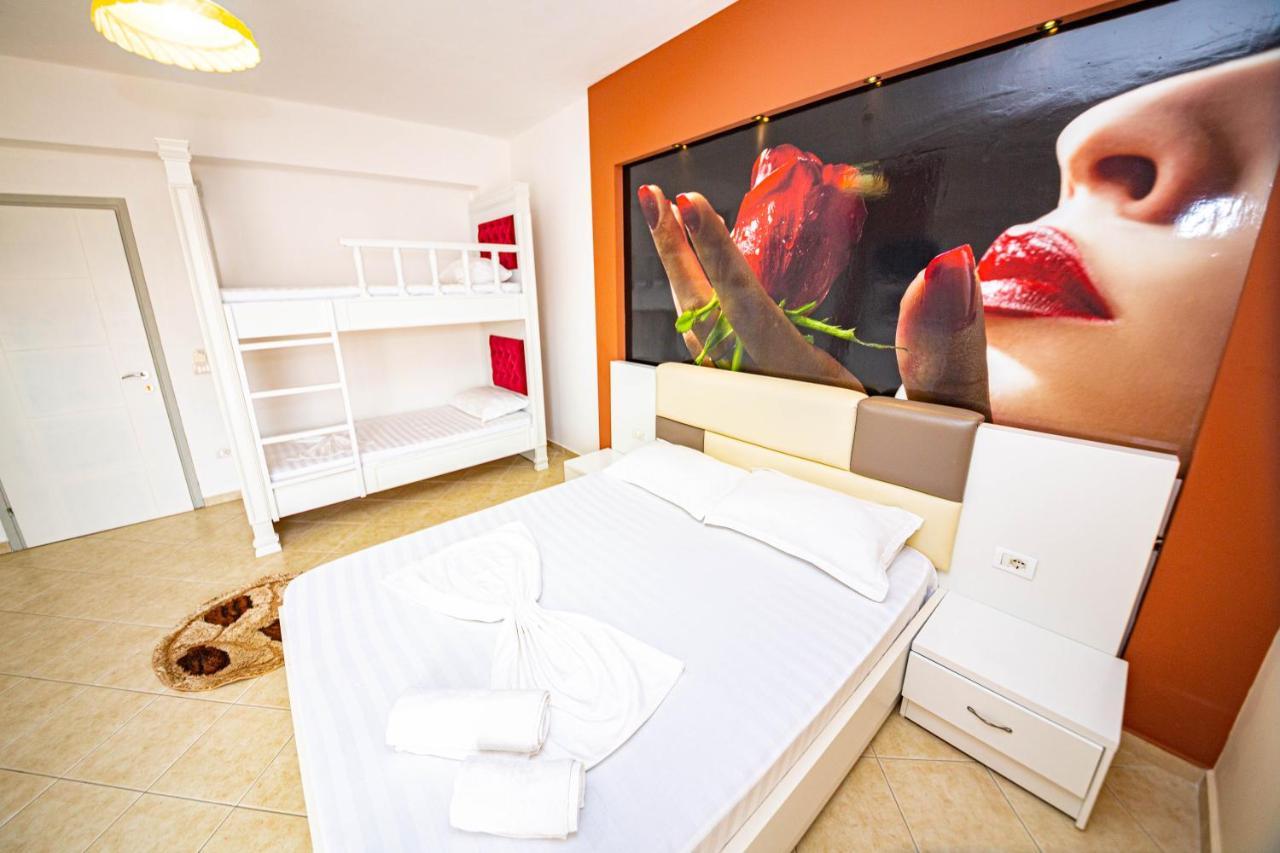 Ideal Aparthotel Saranda Ngoại thất bức ảnh